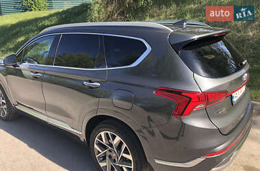 Позашляховик / Кросовер Hyundai Santa FE 2021 в 