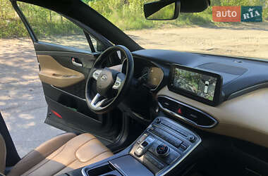 Позашляховик / Кросовер Hyundai Santa FE 2021 в 
