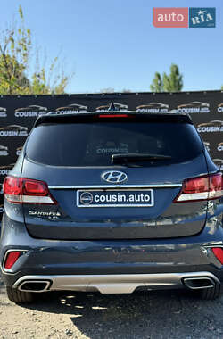 Позашляховик / Кросовер Hyundai Santa FE 2018 в 