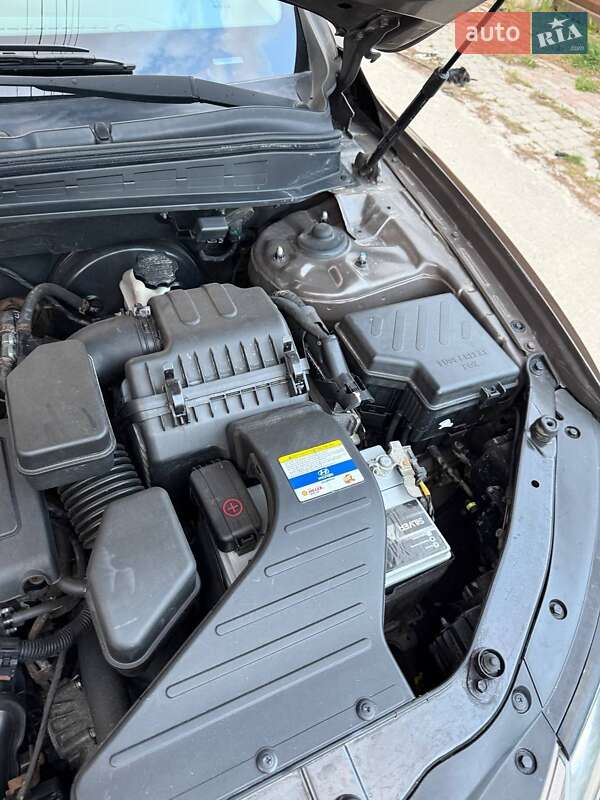 Позашляховик / Кросовер Hyundai Santa FE 2011 в Харкові