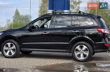 Внедорожник / Кроссовер Hyundai Santa FE 2012 в 