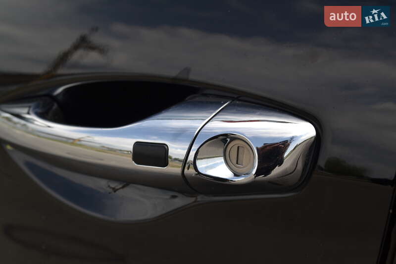 Позашляховик / Кросовер Hyundai Santa FE 2012 в Вінниці