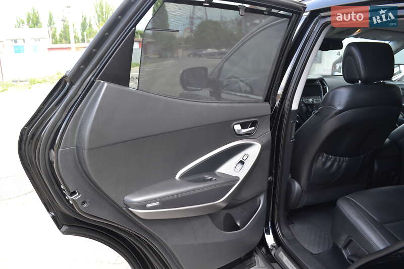 Позашляховик / Кросовер Hyundai Santa FE 2012 в Вінниці