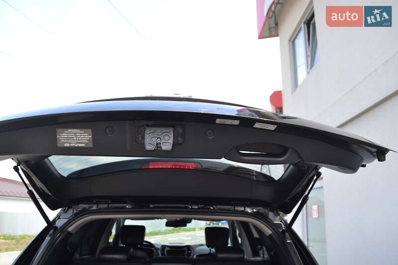 Позашляховик / Кросовер Hyundai Santa FE 2012 в Вінниці