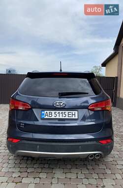 Внедорожник / Кроссовер Hyundai Santa FE 2013 в 