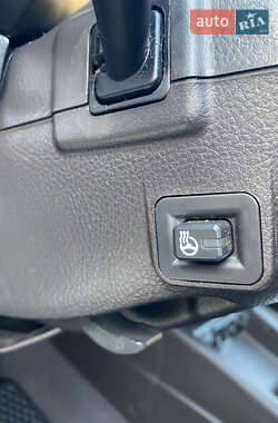 Внедорожник / Кроссовер Hyundai Santa FE 2012 в 