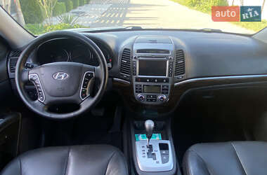 Внедорожник / Кроссовер Hyundai Santa FE 2012 в 