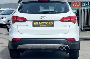 Внедорожник / Кроссовер Hyundai Santa FE 2014 в 