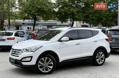 Внедорожник / Кроссовер Hyundai Santa FE 2012 в 