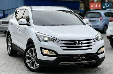 Внедорожник / Кроссовер Hyundai Santa FE 2012 в 