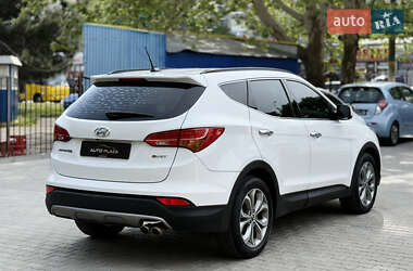 Внедорожник / Кроссовер Hyundai Santa FE 2012 в 