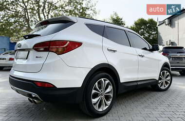 Внедорожник / Кроссовер Hyundai Santa FE 2012 в 