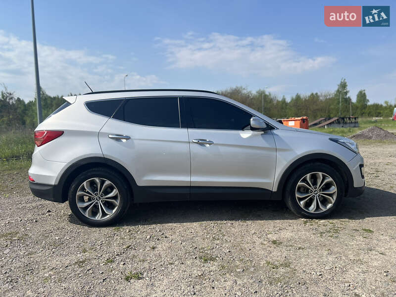 Позашляховик / Кросовер Hyundai Santa FE 2013 в Львові