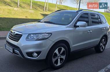 Внедорожник / Кроссовер Hyundai Santa FE 2012 в Киеве