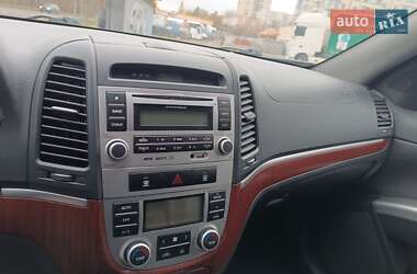 Внедорожник / Кроссовер Hyundai Santa FE 2009 в 