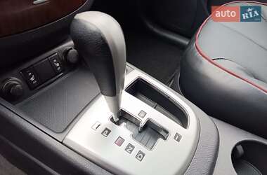 Внедорожник / Кроссовер Hyundai Santa FE 2009 в 
