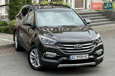 Позашляховик / Кросовер Hyundai Santa FE 2017 в 