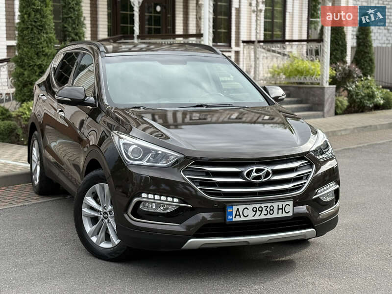 Позашляховик / Кросовер Hyundai Santa FE 2017 в Вінниці