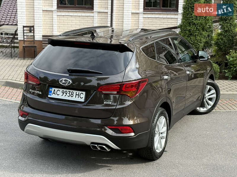 Позашляховик / Кросовер Hyundai Santa FE 2017 в Вінниці