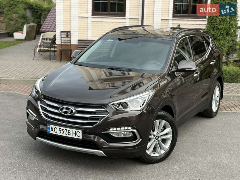 Позашляховик / Кросовер Hyundai Santa FE 2017 в Вінниці