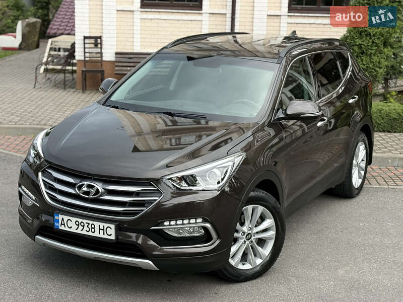 Позашляховик / Кросовер Hyundai Santa FE 2017 в Вінниці