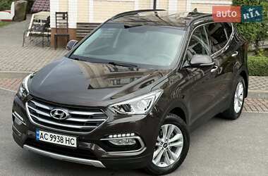 Позашляховик / Кросовер Hyundai Santa FE 2017 в 