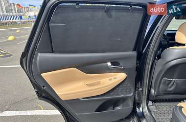 Внедорожник / Кроссовер Hyundai Santa FE 2020 в 