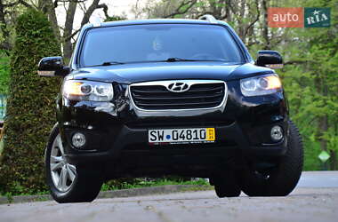 Позашляховик / Кросовер Hyundai Santa FE 2012 в 