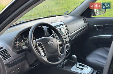Позашляховик / Кросовер Hyundai Santa FE 2011 в 