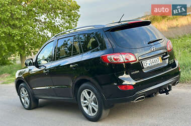 Позашляховик / Кросовер Hyundai Santa FE 2011 в 