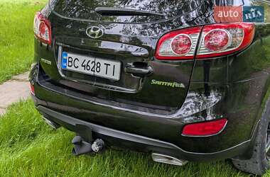 Позашляховик / Кросовер Hyundai Santa FE 2010 в 