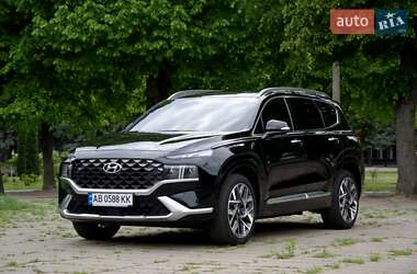 Позашляховик / Кросовер Hyundai Santa FE 2021 в 
