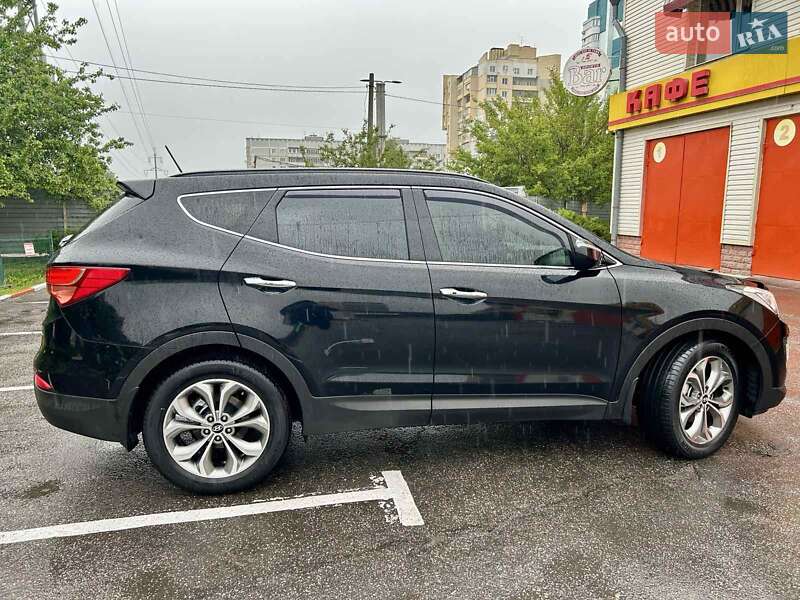 Позашляховик / Кросовер Hyundai Santa FE 2014 в Харкові