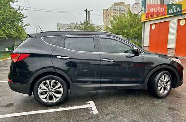 Внедорожник / Кроссовер Hyundai Santa FE 2014 в 