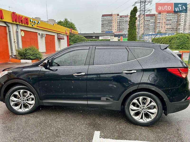 Позашляховик / Кросовер Hyundai Santa FE 2014 в Харкові