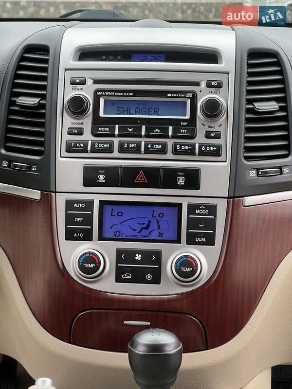 Позашляховик / Кросовер Hyundai Santa FE 2007 в Житомирі