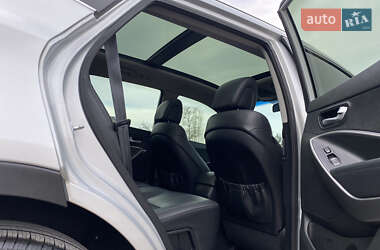 Позашляховик / Кросовер Hyundai Santa FE 2014 в 
