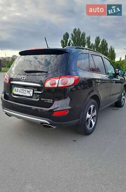 Внедорожник / Кроссовер Hyundai Santa FE 2012 в 