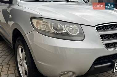 Позашляховик / Кросовер Hyundai Santa FE 2007 в 