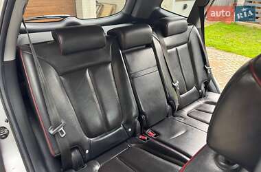 Позашляховик / Кросовер Hyundai Santa FE 2007 в 