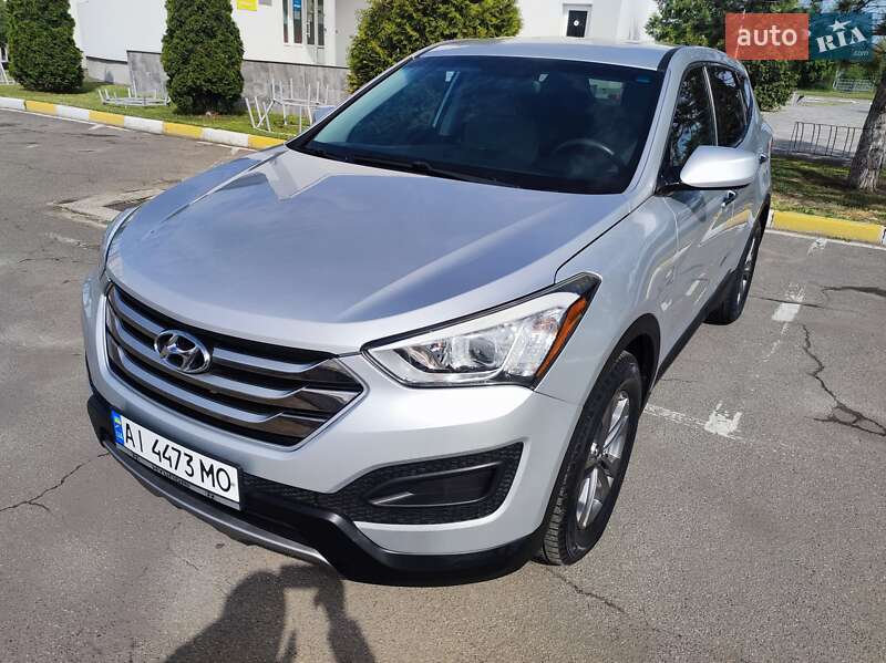 Позашляховик / Кросовер Hyundai Santa FE 2015 в Ірпені