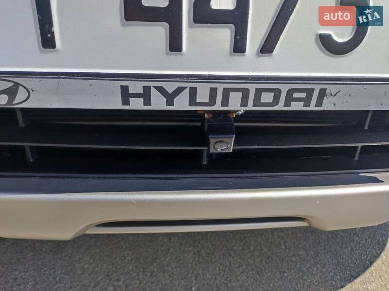 Позашляховик / Кросовер Hyundai Santa FE 2015 в Ірпені
