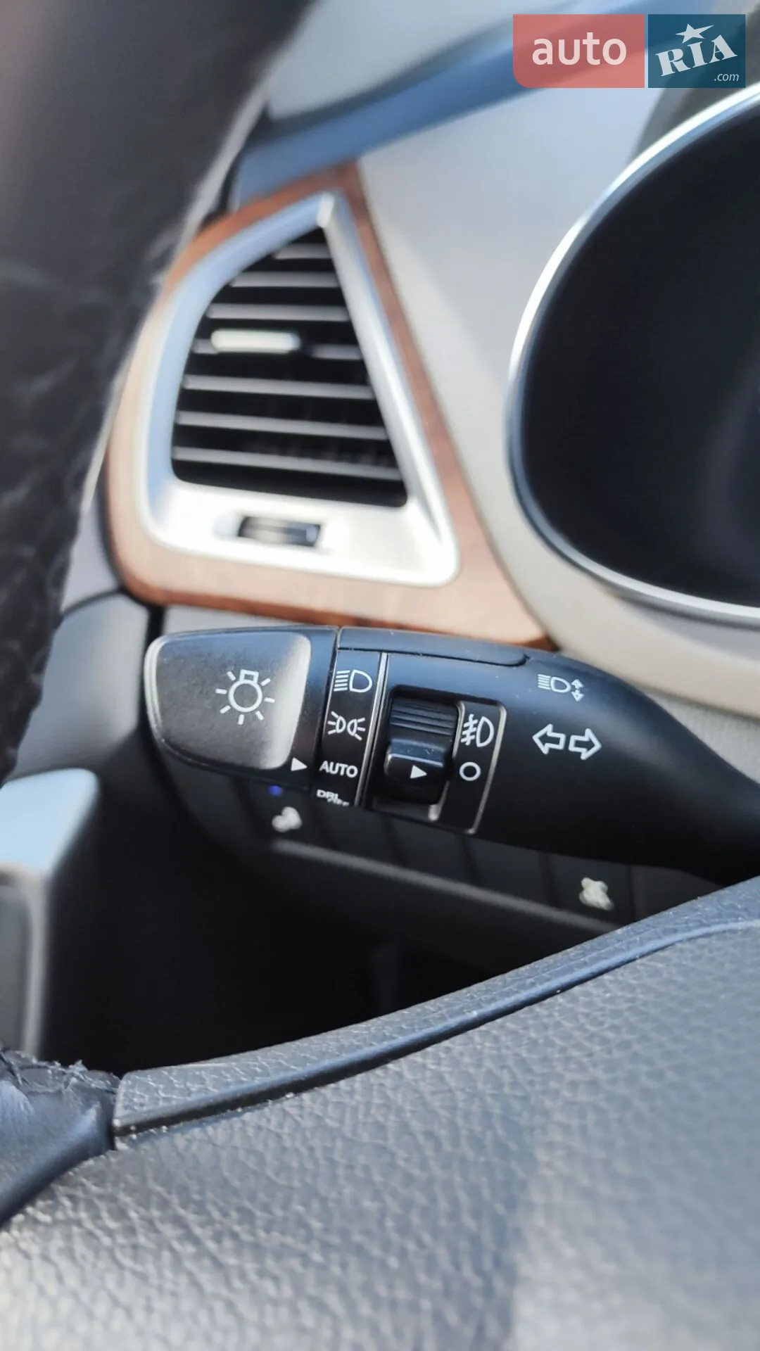 2017 Hyundai Santa Fe - мініатюра 15