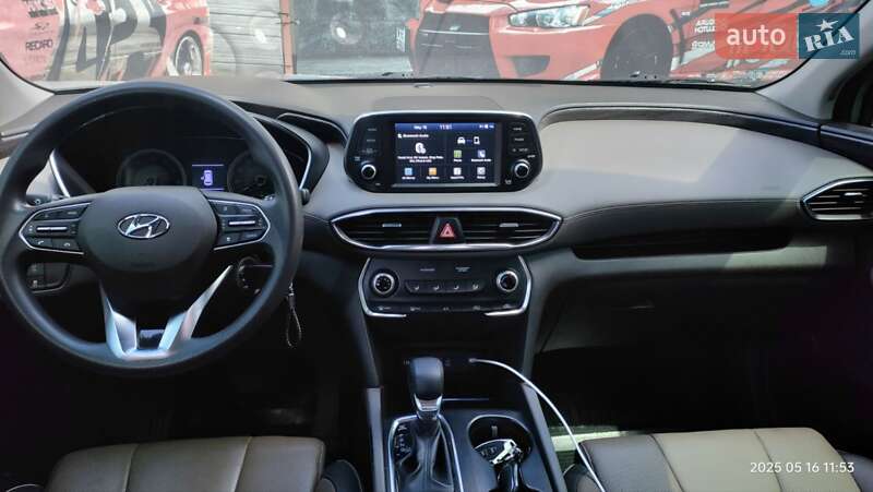 Позашляховик / Кросовер Hyundai Santa FE 2019 в Івано-Франківську