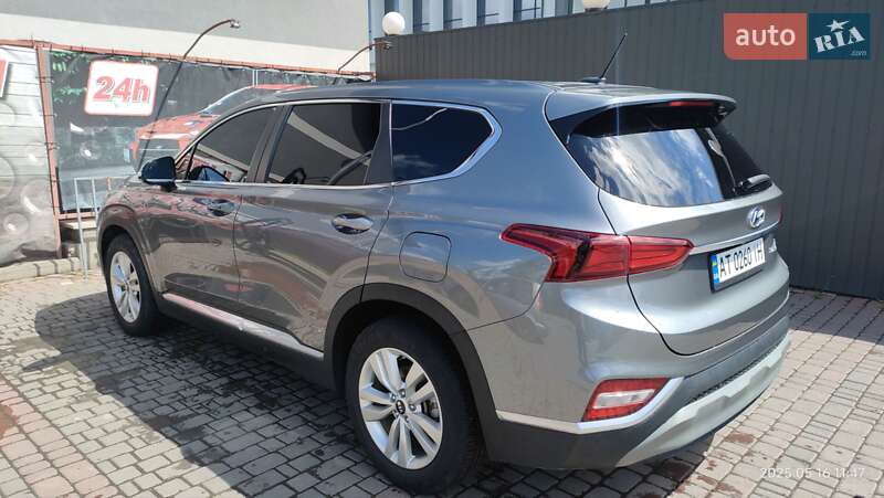 Позашляховик / Кросовер Hyundai Santa FE 2019 в Івано-Франківську
