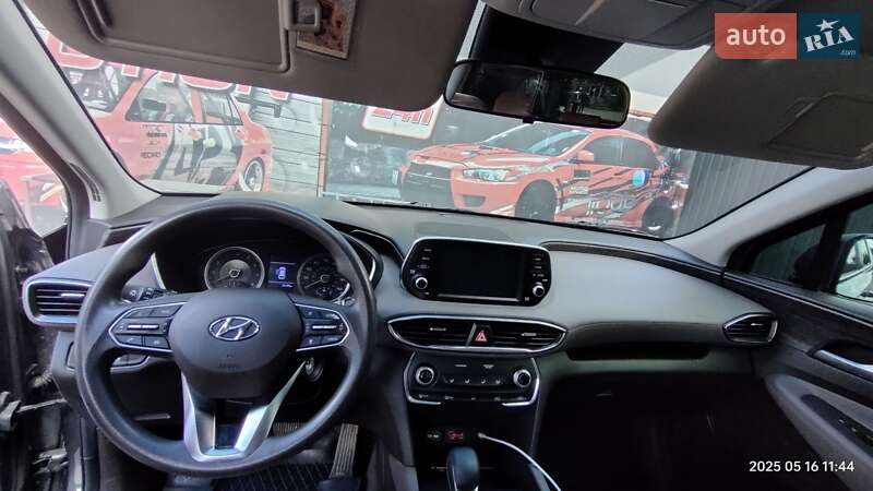 Позашляховик / Кросовер Hyundai Santa FE 2019 в Івано-Франківську