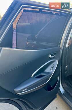 Позашляховик / Кросовер Hyundai Santa FE 2017 в 