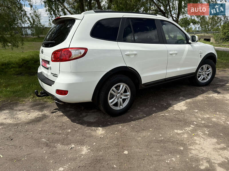 Позашляховик / Кросовер Hyundai Santa FE 2007 в Рівному