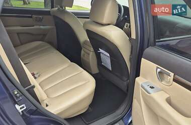 Внедорожник / Кроссовер Hyundai Santa FE 2009 в 