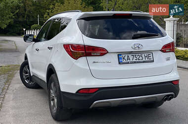 Внедорожник / Кроссовер Hyundai Santa FE 2014 в 